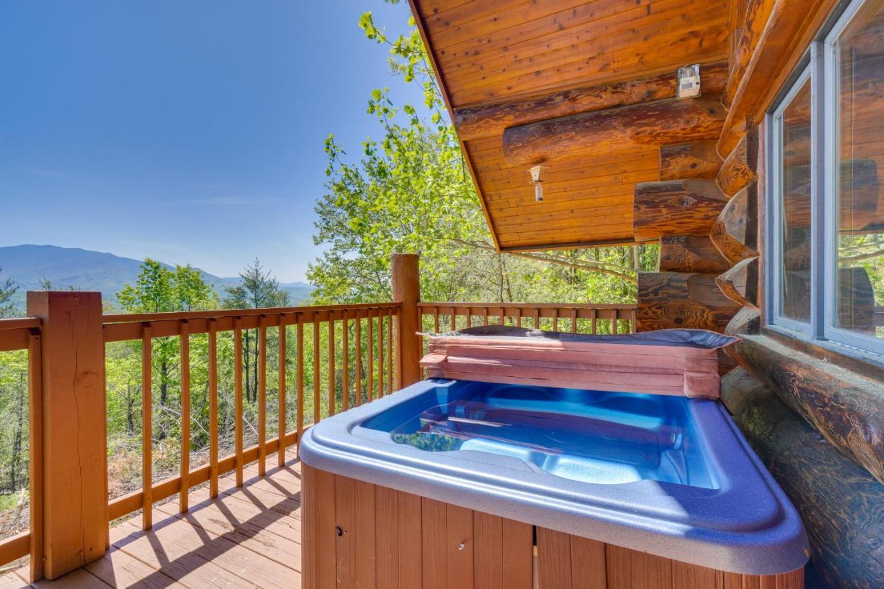 Smoky Mountain Vacation Rental Cabin With Hot Tub! Gatlinburg Extérieur photo